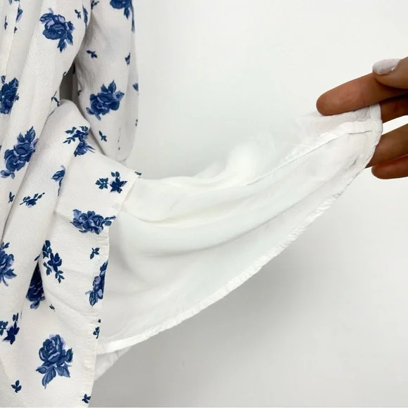 Sézane Aurora Mini Dress in Roses Bleues Floral Long Sleeve Prairie - Picture 14 of 15